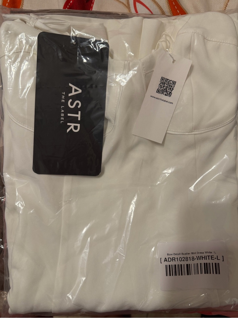 ASTR the Label White Mini Dress with Spaghetti Straps and Bow Details - Picture 5 of 5